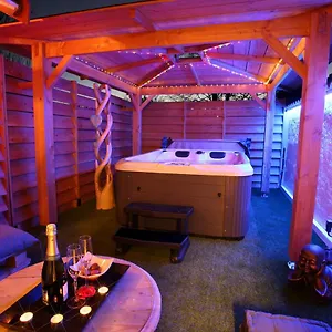 Lovina De Charme Avec Jaccuzi Appartement
